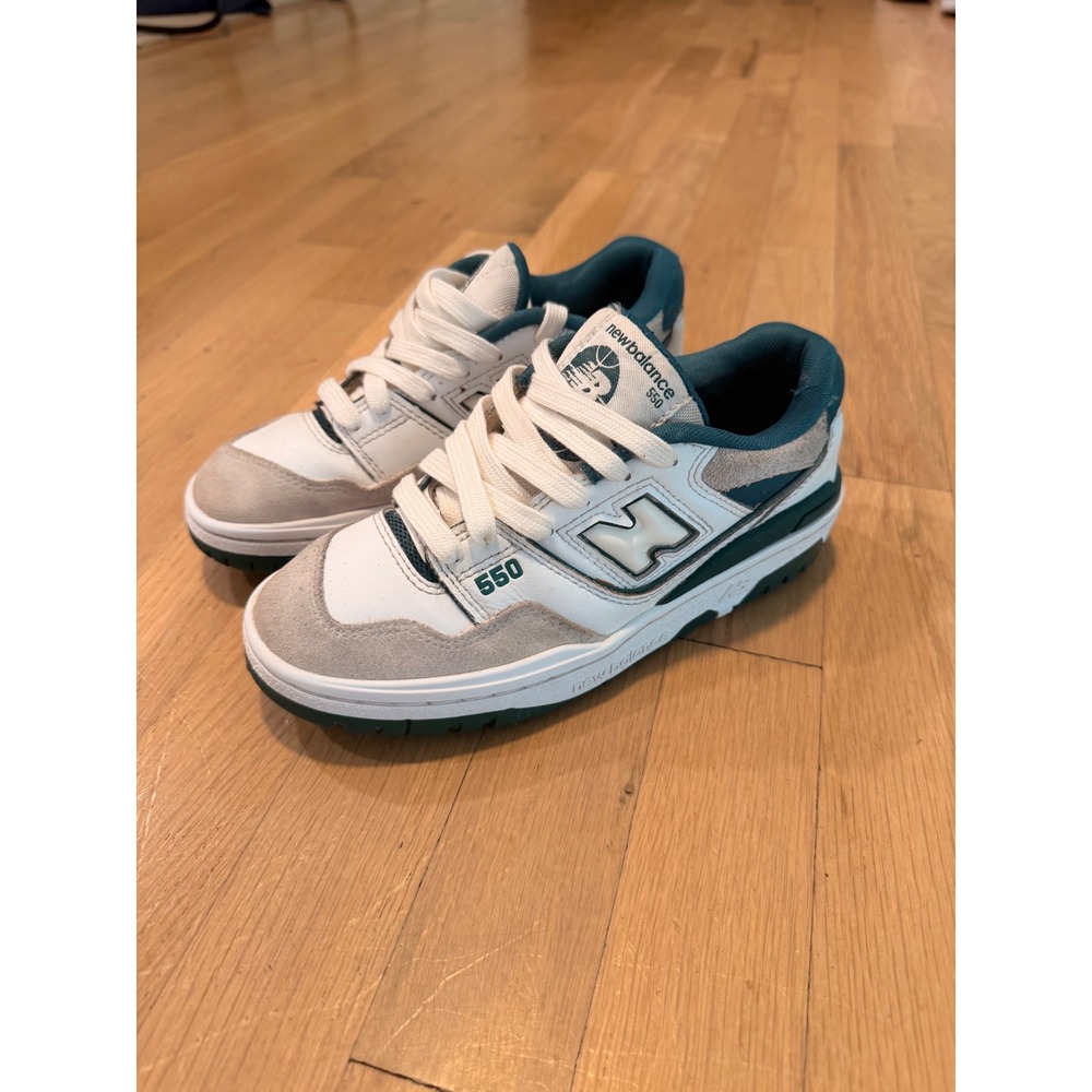 New Balance 550 White Nightwatch Green GSB550TA Sneakers Womens 5.5 Kids 4